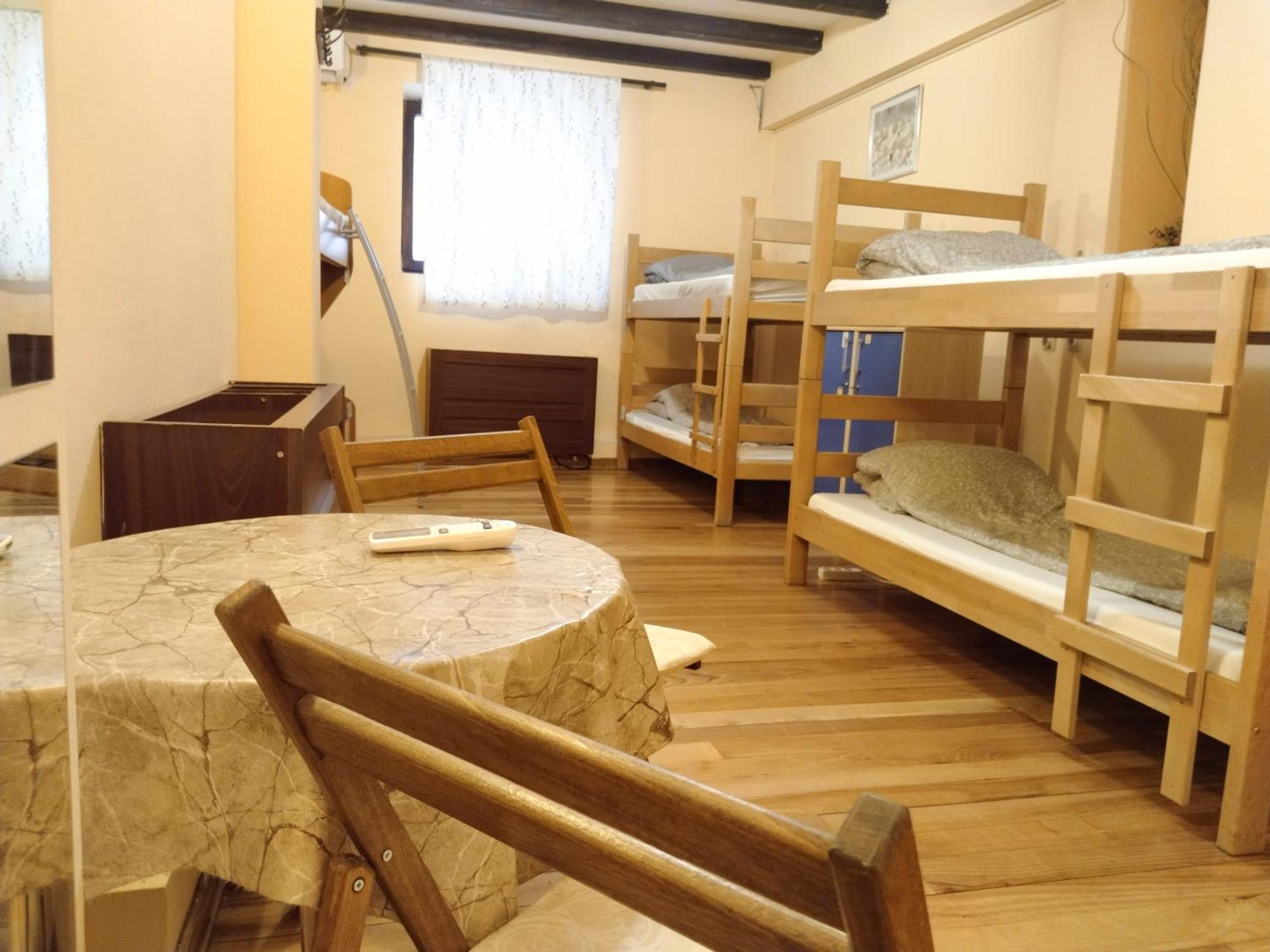 Hostel Iris Belgrad Dış mekan fotoğraf
