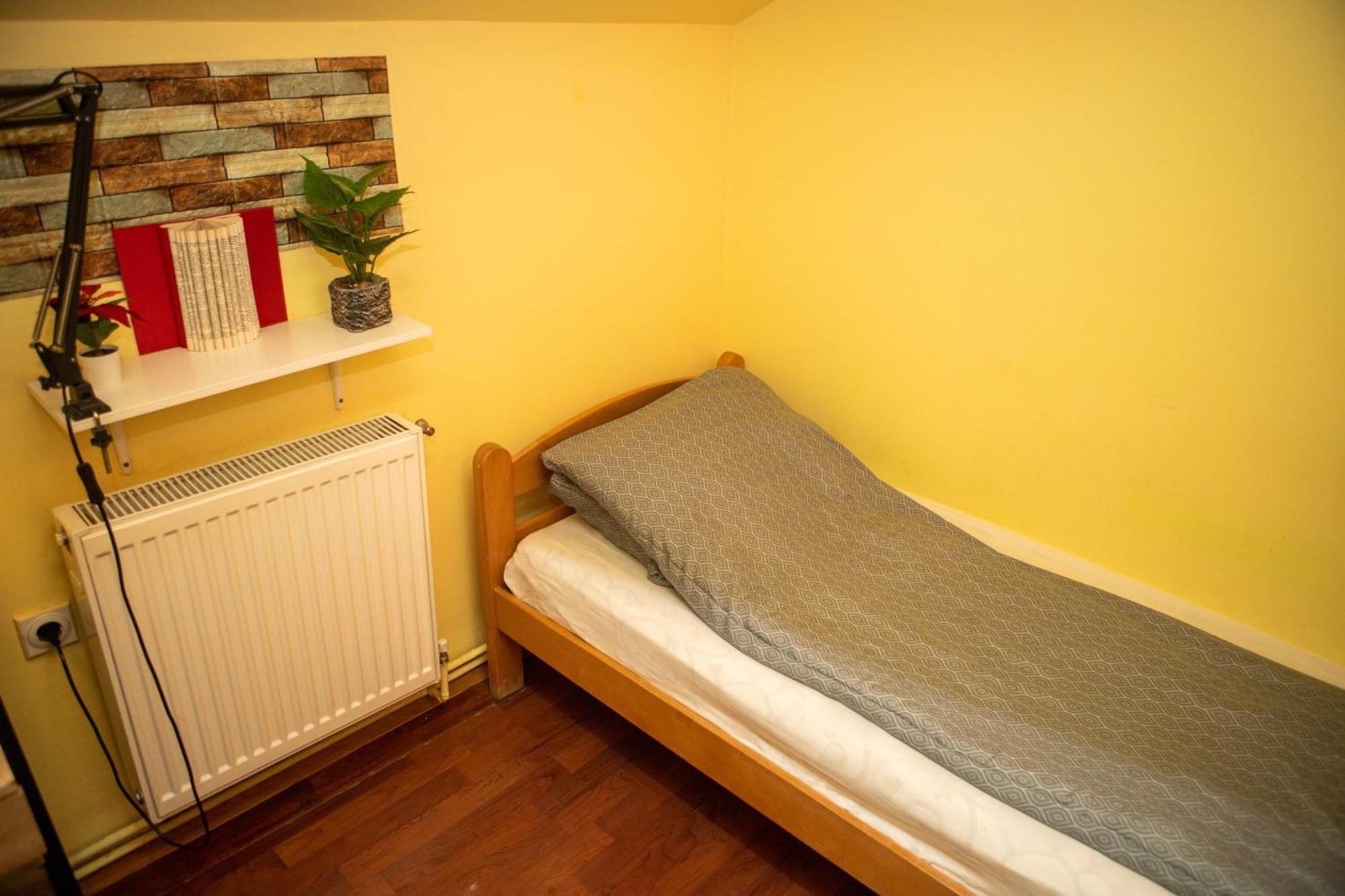 Hostel Iris Belgrad Dış mekan fotoğraf